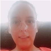 Profesora imparte clases para infantil y primaria